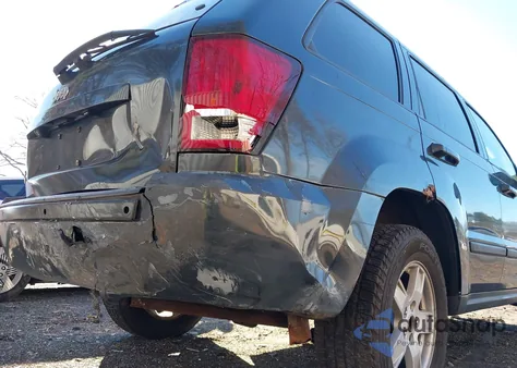 2007 Jeep Grand Cherokee Laredo z USA, uszkodzony, nr VIN 1J8GR48K47C618800